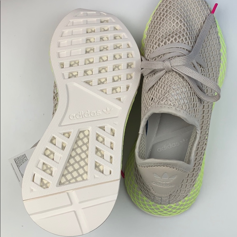 Women’s Adidas Originals Deerupt Runner - Picture 4 of 4